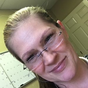 Meet your Posher, Candice m